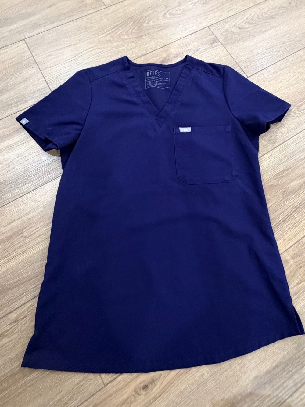 Catarina XS Top. No stains.